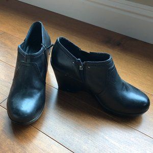 Dansko Florence Wedge Booties